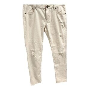 CAbi Cream Boyfriend Jeans. Size 6.